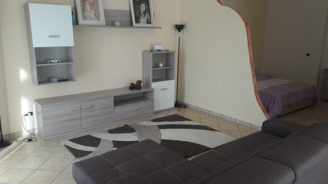 Вилла Dolce Casa Sara Collemeto Экстерьер фото